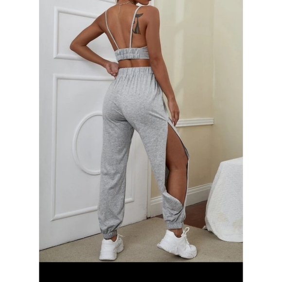 Jogger Set - Picture 2 of 3